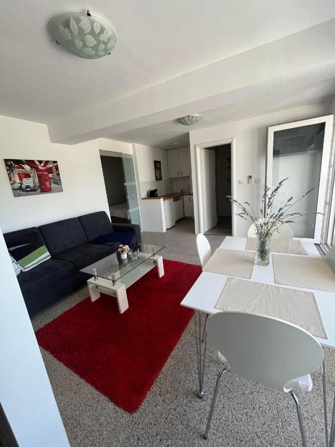 Ferienwohnung Siroki Brijeg Luaran gambar